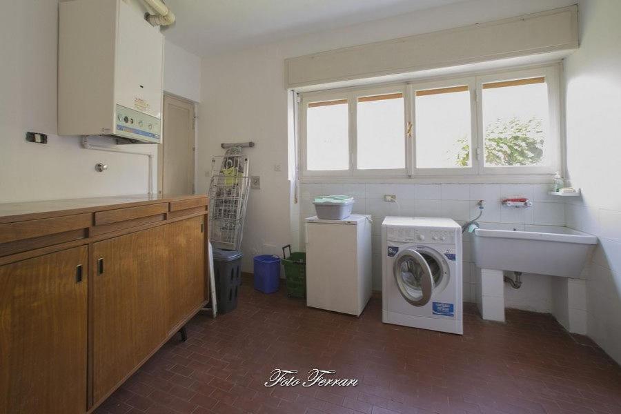 Casa Vacanze Gli Ulivi Del Lago Villa Sale Marasino Bagian luar foto